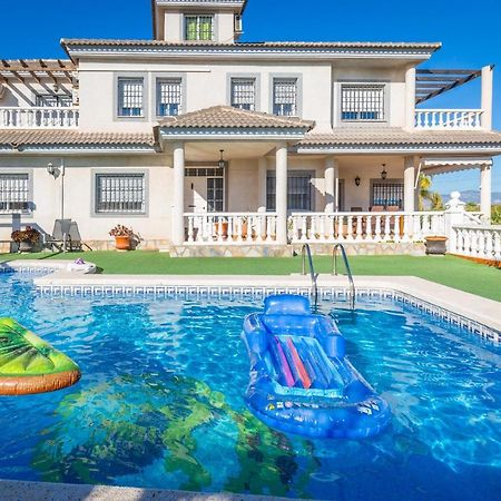 Fidalsa White House Premium Villa Tangel Luaran gambar