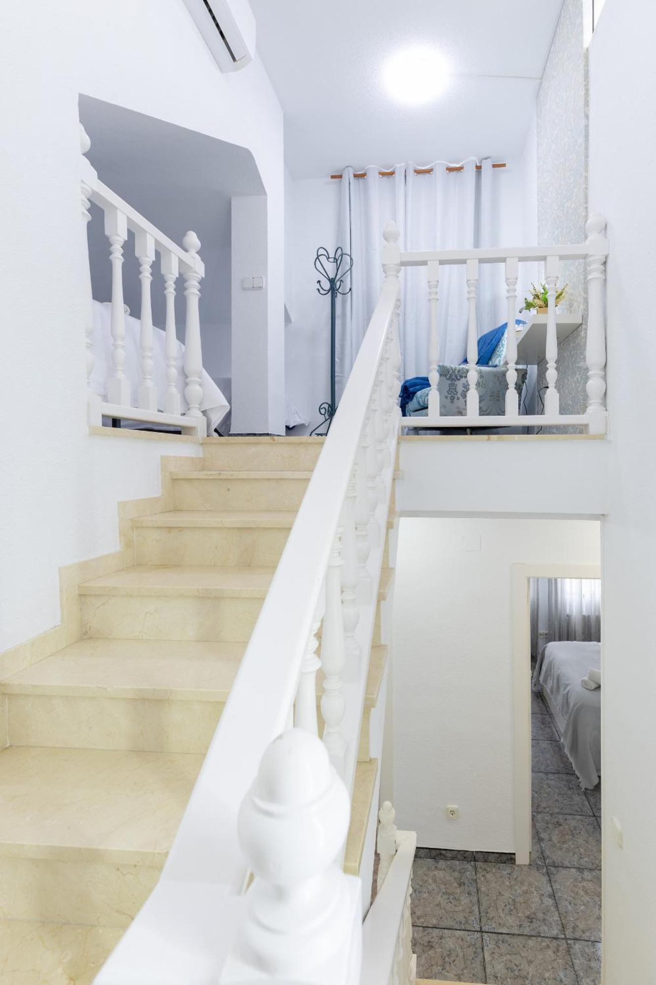 Fidalsa White House Premium Villa Tangel Luaran gambar