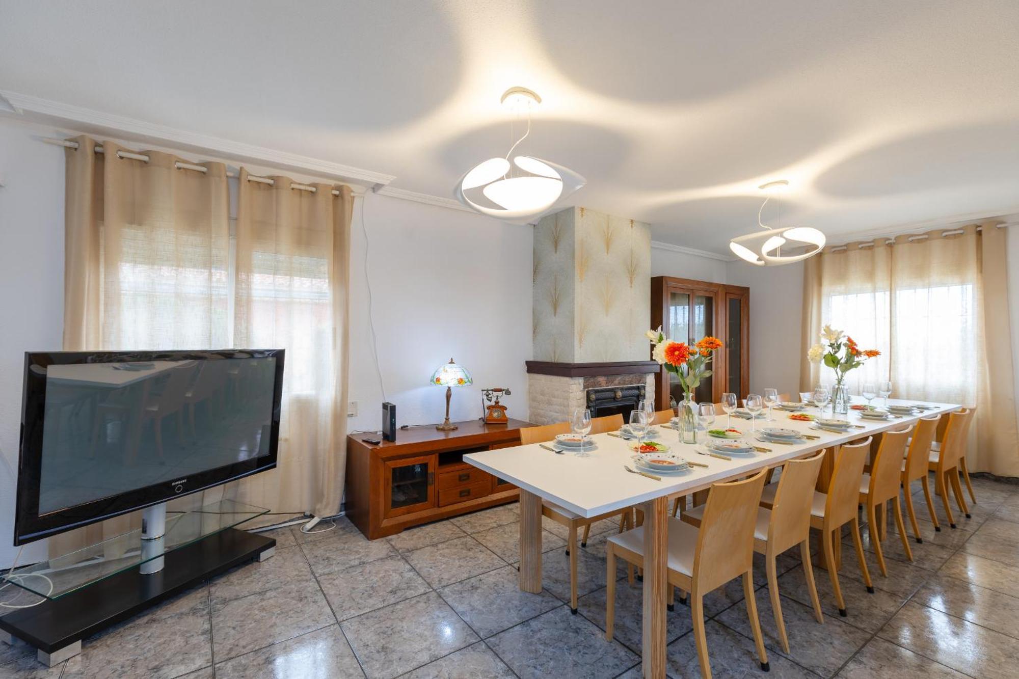 Fidalsa White House Premium Villa Tangel Luaran gambar
